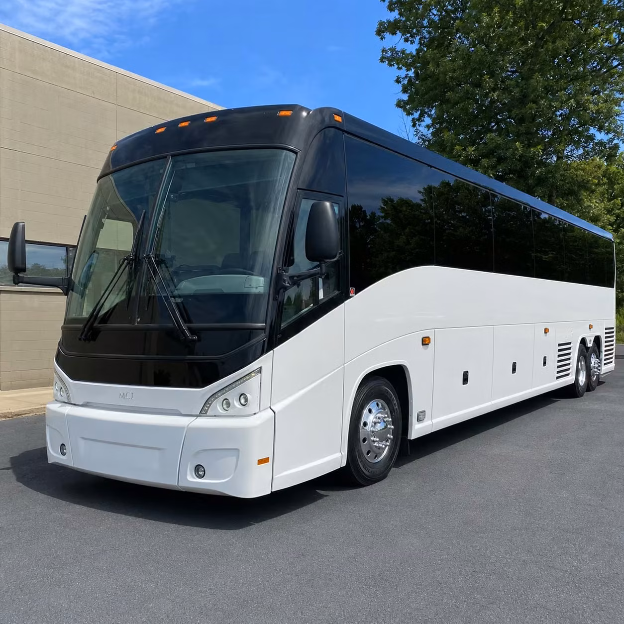 book long distance transportation in visalia or any city nearby
