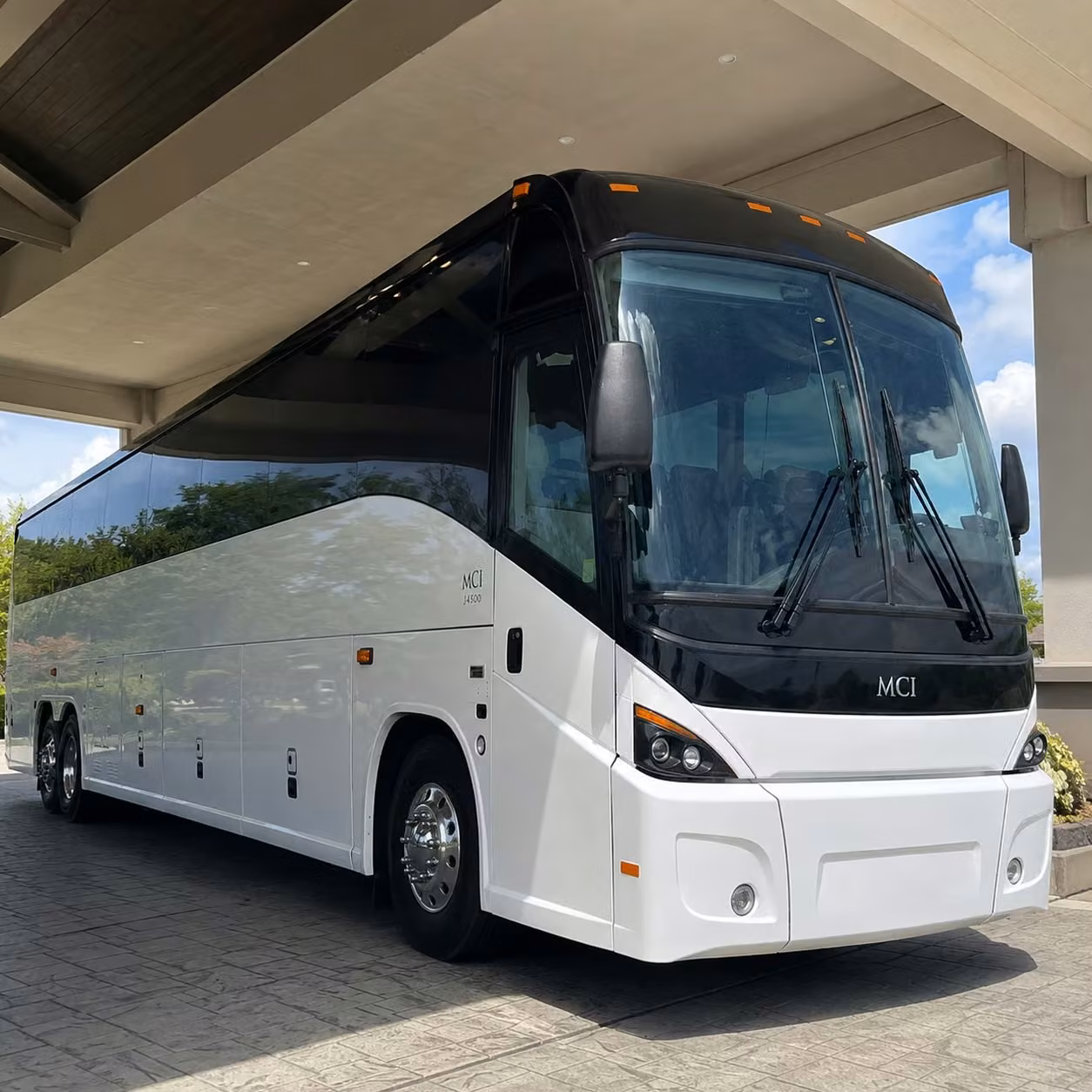 book multi stop commuter routes from porterville tulare and hanford into visalia
